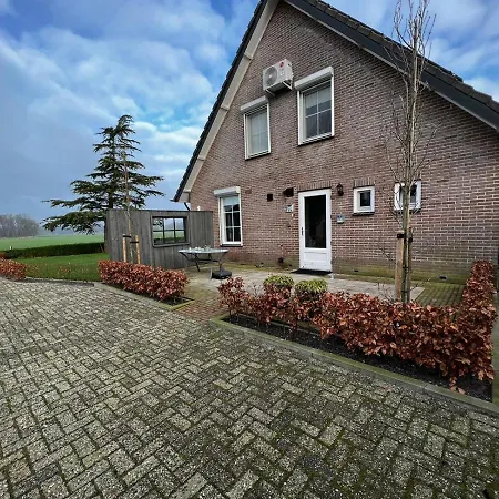 Holiday home Veldzicht