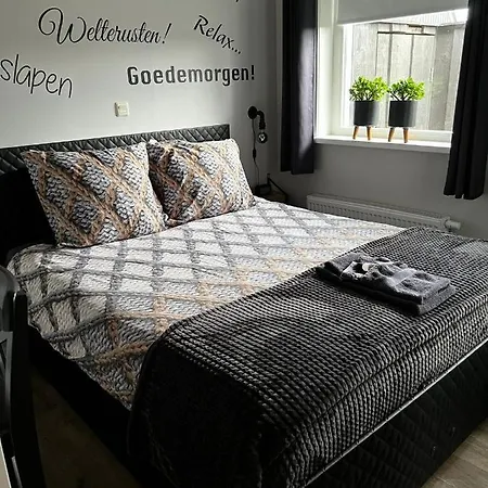 Holiday home Veldzicht *